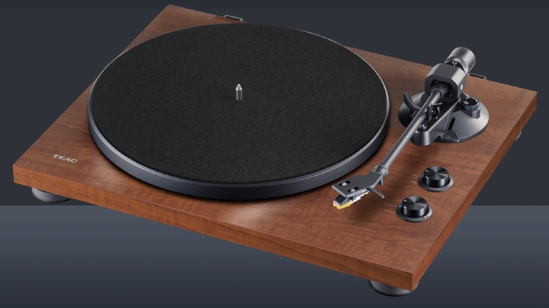 Gramofon TEAC TN-280BT